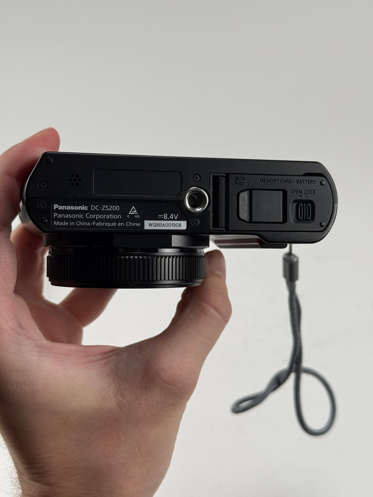Panasonic Lumix DC-ZS200 Digital Camera Black 4K 20.1MP Leica Lens