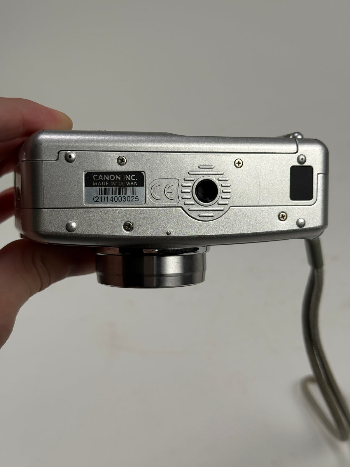 Canon Sure Shot Z180u Date 35mm Film Point and Shoot Camera