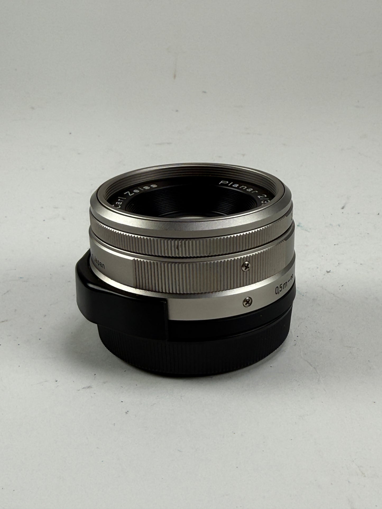 Contax Carl Zeiss Planar T* 35mm f2 AF Lens For G1 G2