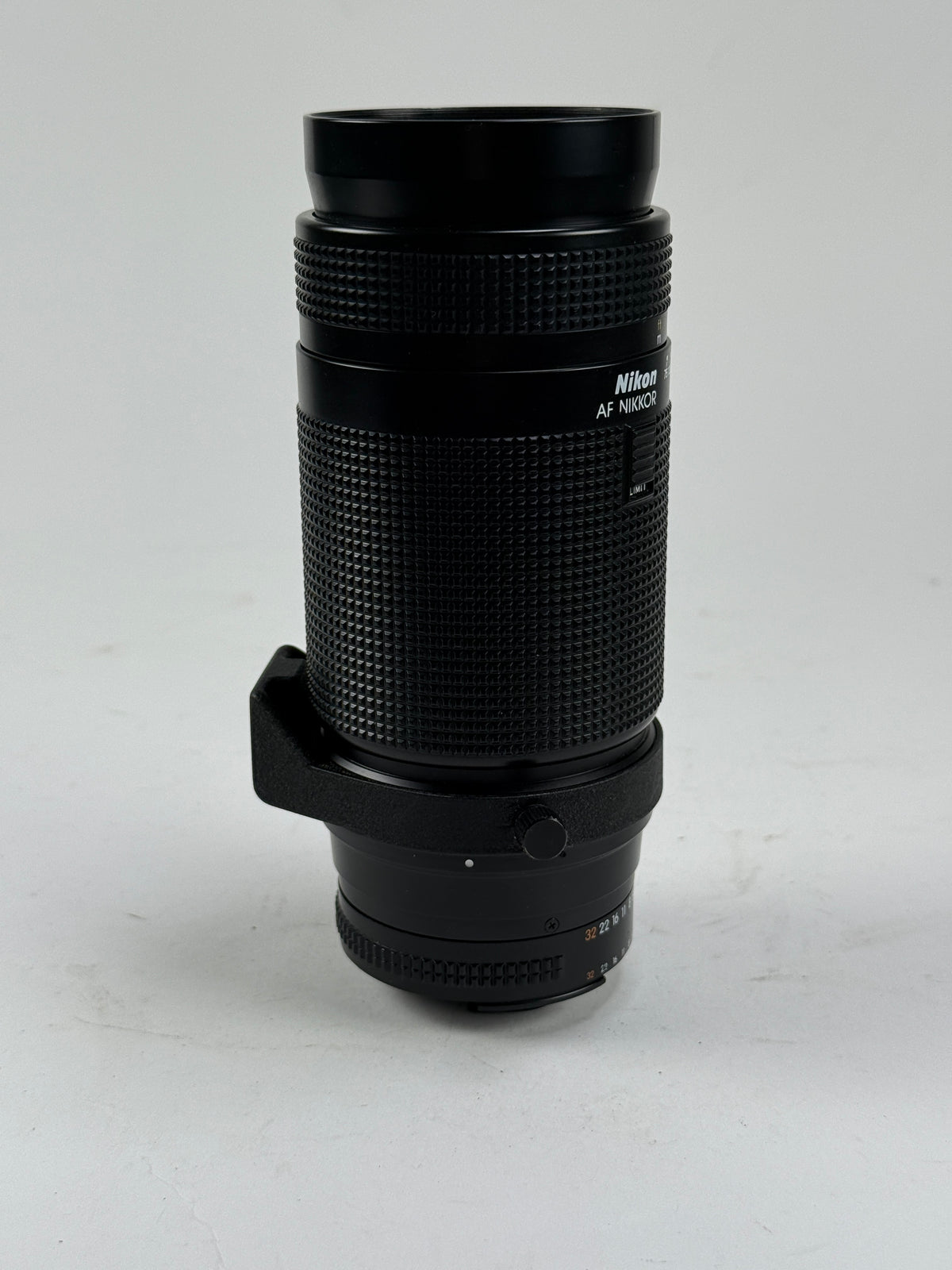 Nikon AF Nikkor 75-300mm F/4.5-5.6 Lens