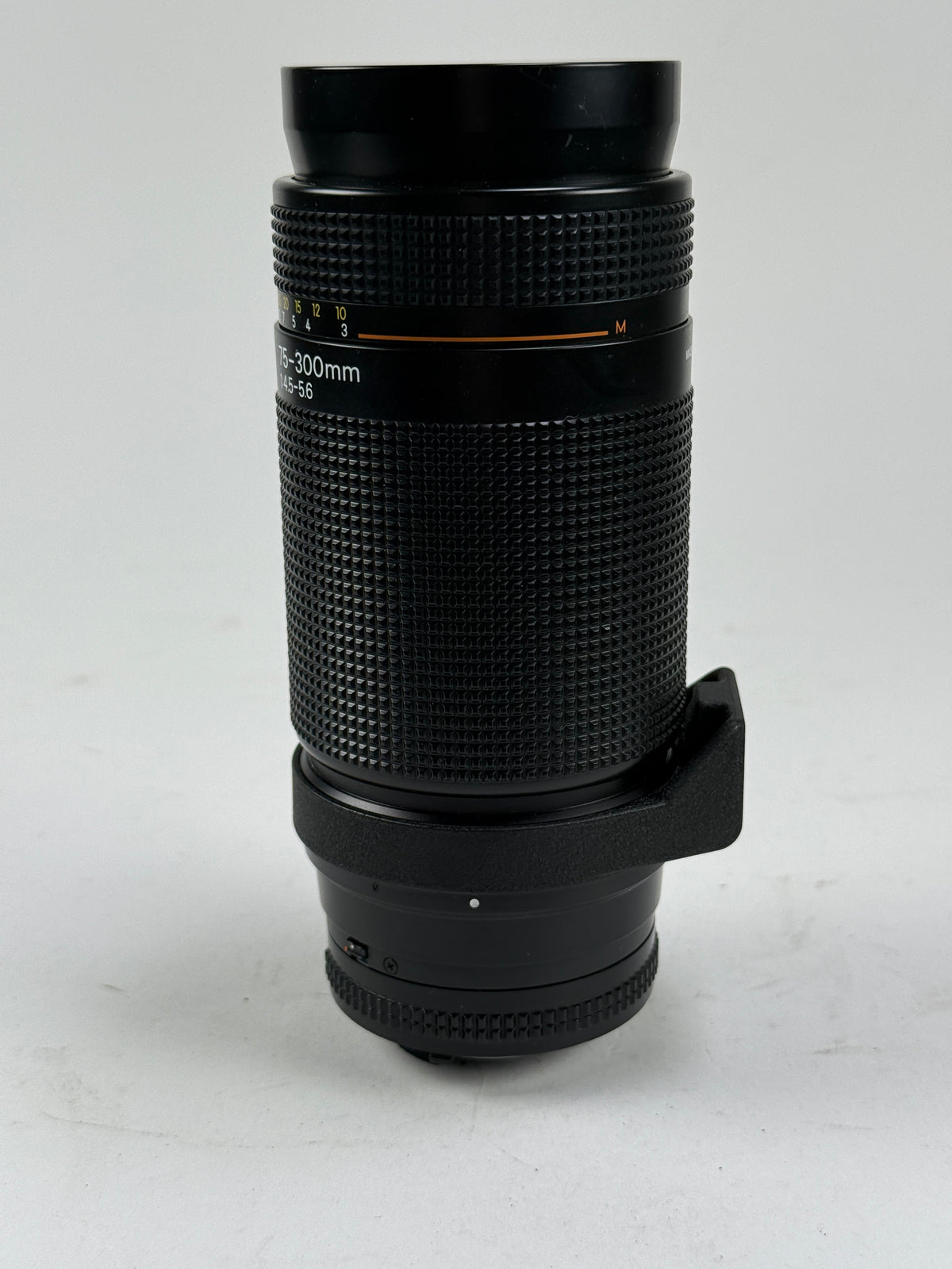 Nikon AF Nikkor 75-300mm F/4.5-5.6 Lens