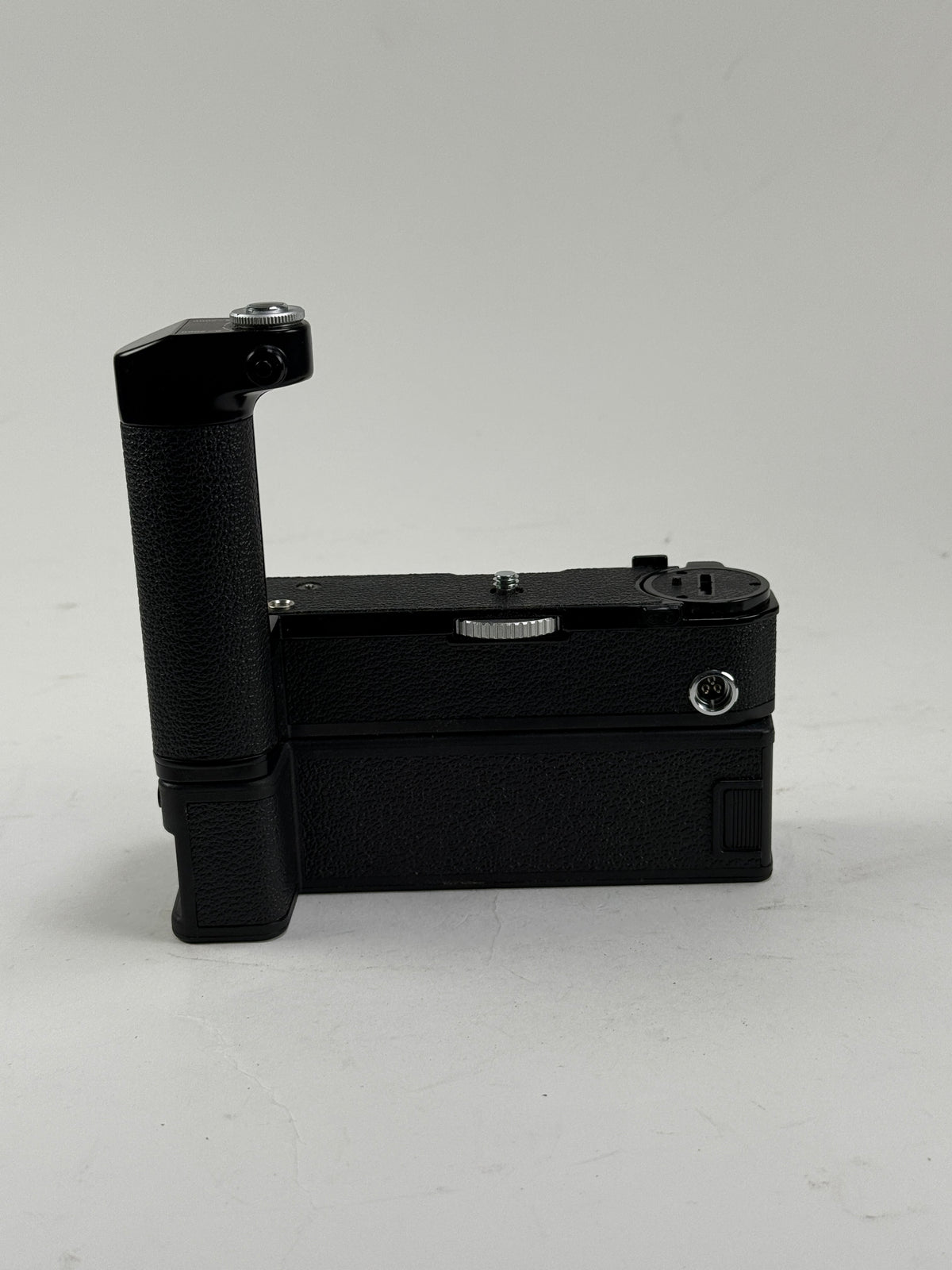 Nikon MD-3 Motor Drive + MB-2 Battery Pack for F2