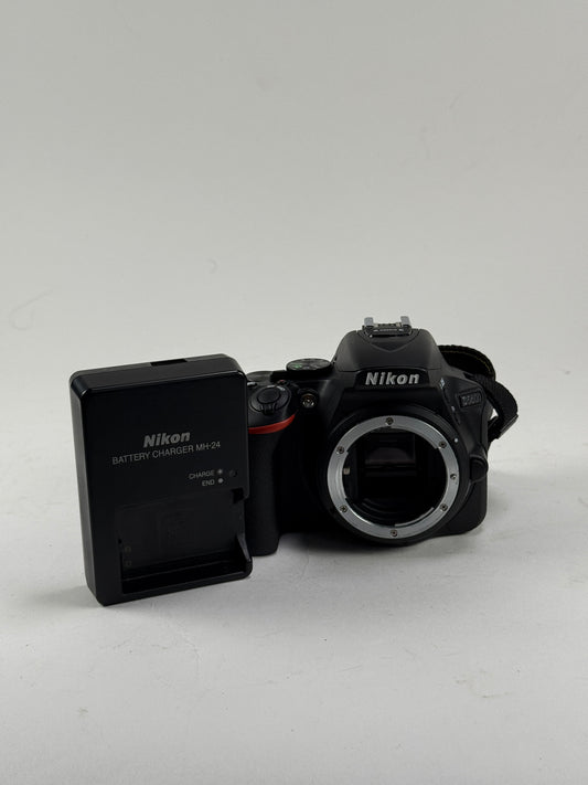 Nikon D5600 DSLR 24.2MP Digital Camera Body
