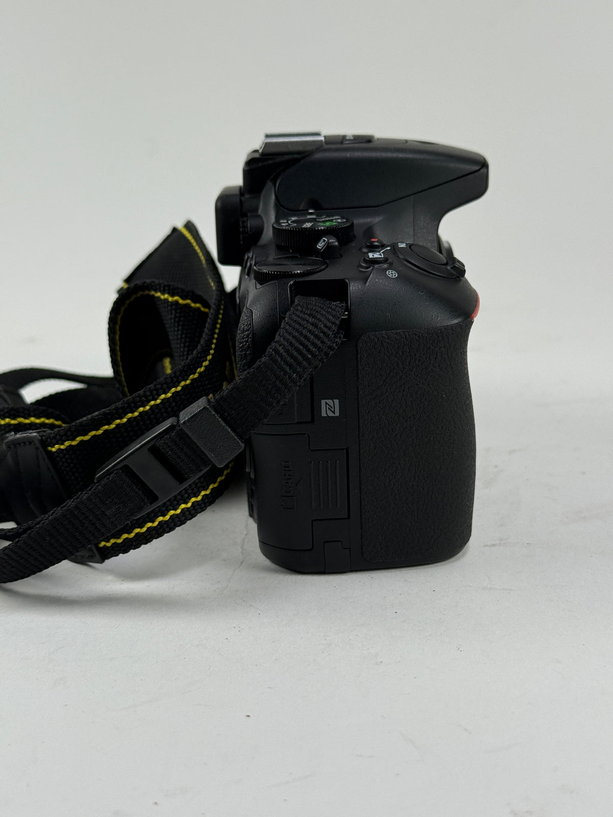 Nikon D5600 DSLR 24.2MP Digital Camera Body