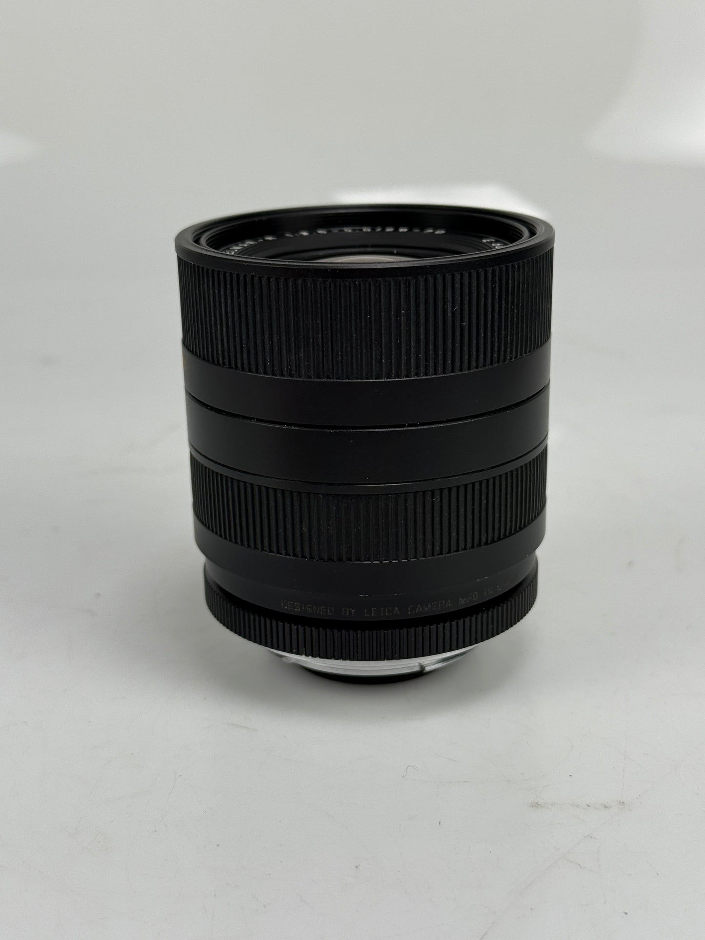 Leica R 28-70mm f3.5-4.5 Vario-Elmar ROM Lens