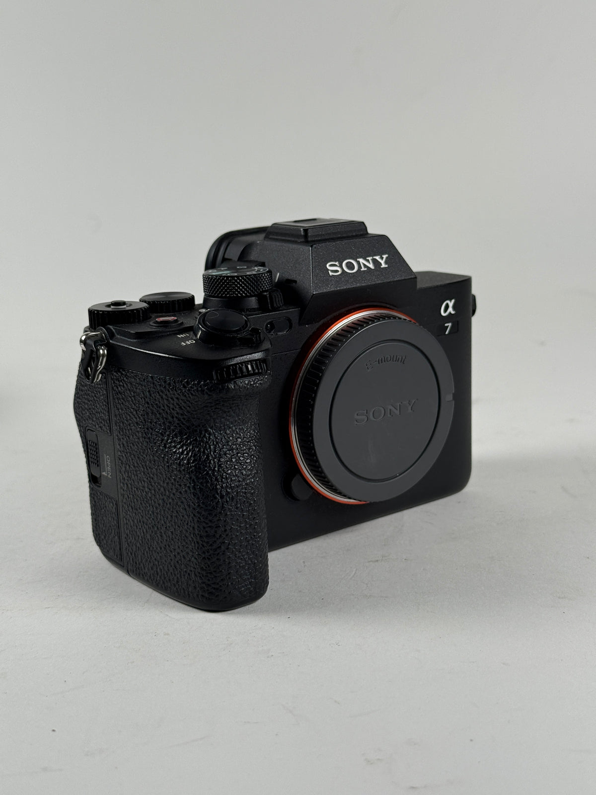 Sony Alpha A7 IV Mirrorless Digital Camera kit w/ 28-70mm lens