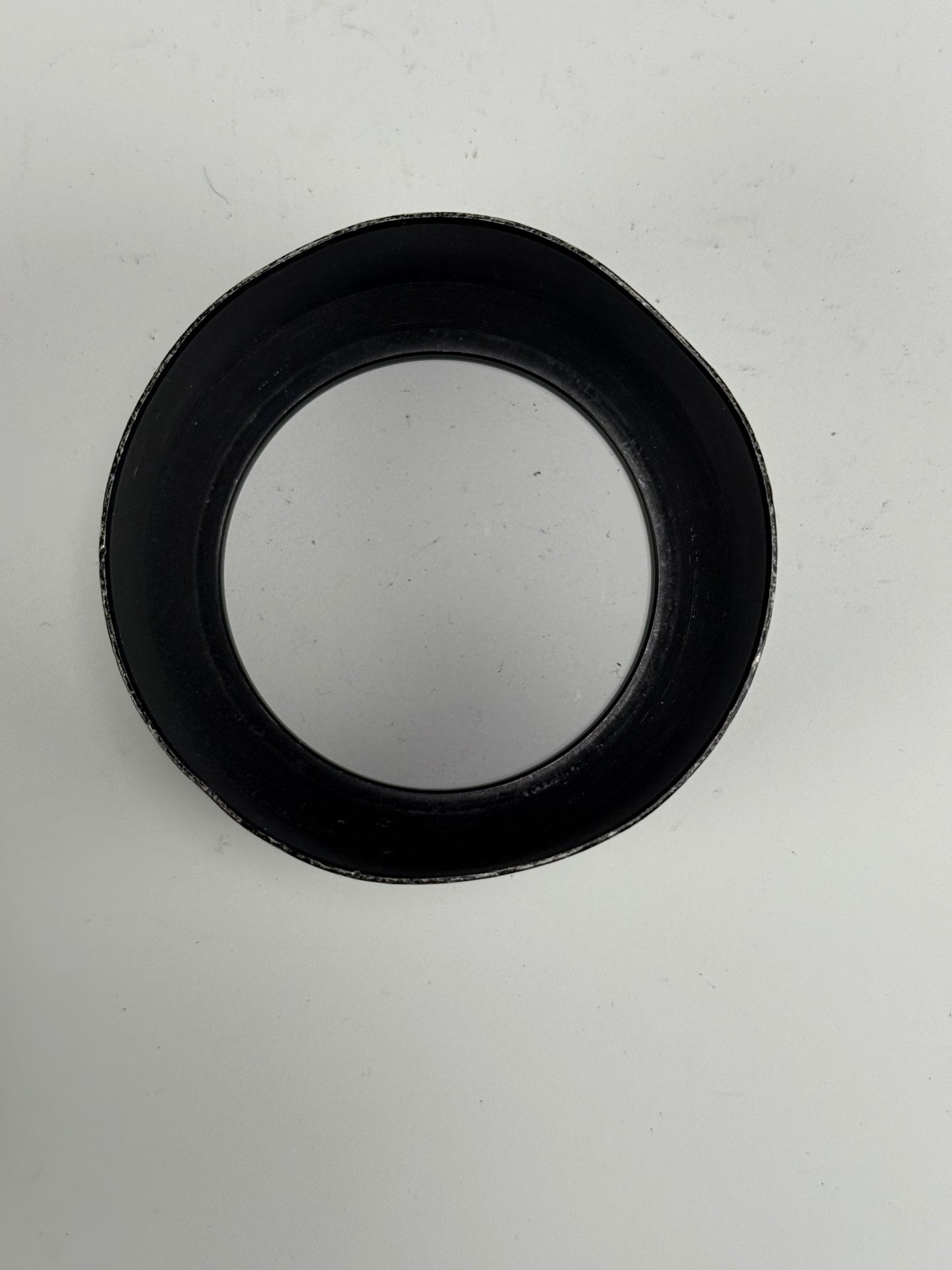 Nikon HN-23 Lens Hood Shade (62mm Screw-In) for 85mm f1.8 D-AF, 80-200mm f4