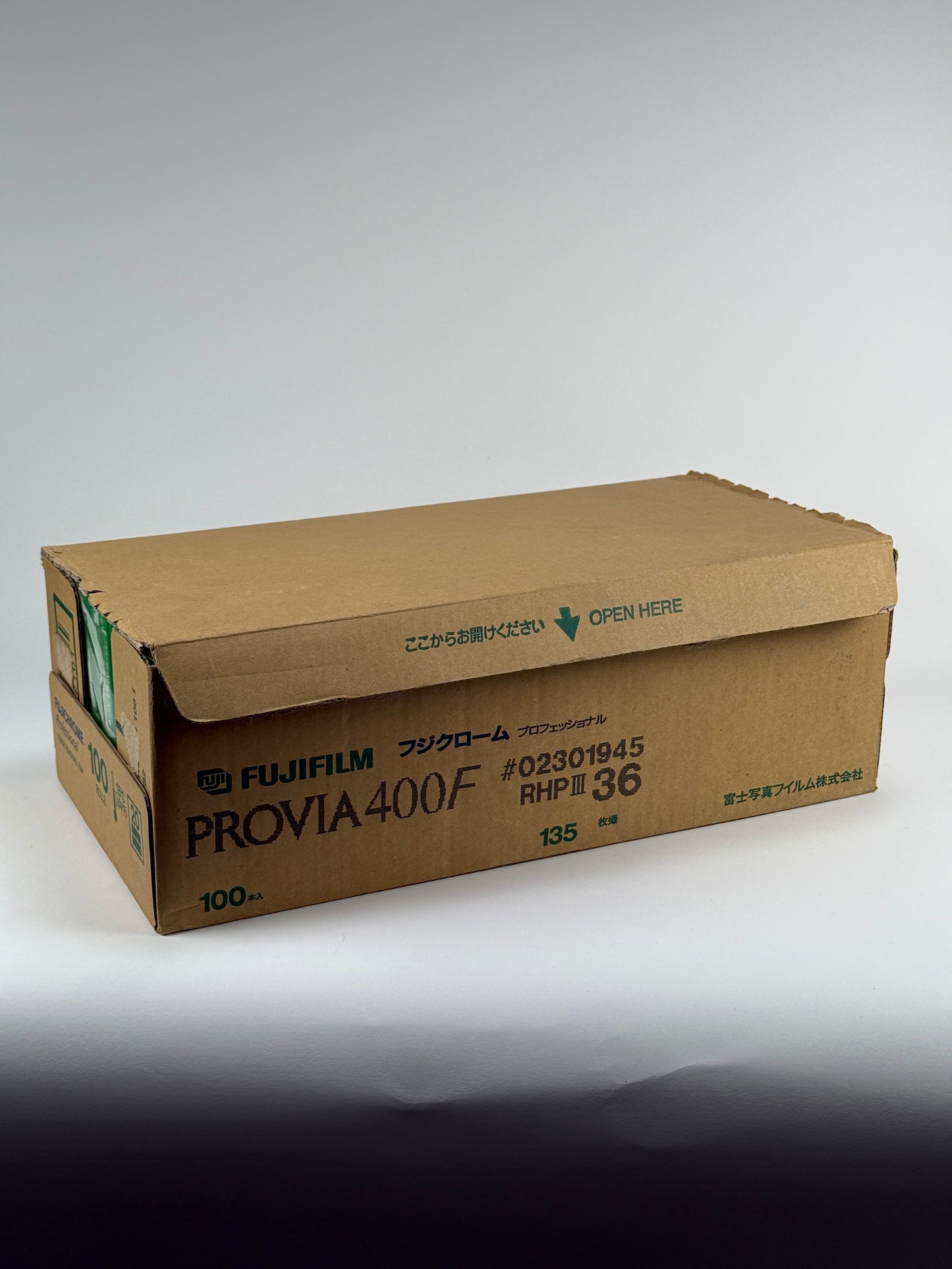 Fujifilm Fujichrome Provia 400F ISO 400 135 RHP III 36 - 100 rolls 35mm Film