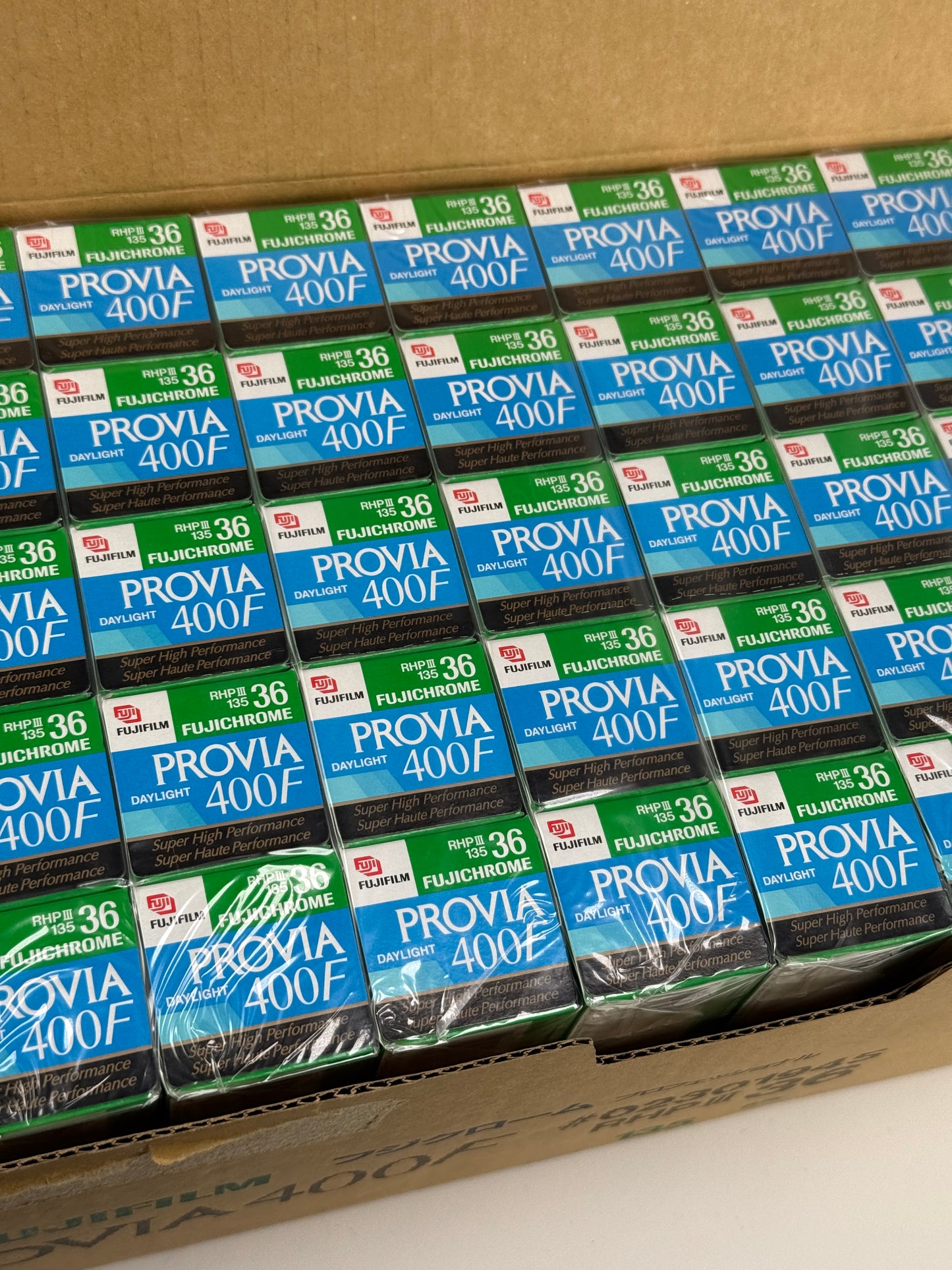 Fujifilm Fujichrome Provia 400F ISO 400 135 RHP III 36 - 100 rolls 35mm Film