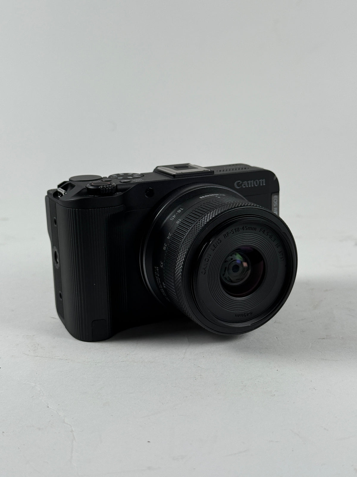 Canon EOS R50 V R50V mirrorless Camera w/ 18-45mm lens