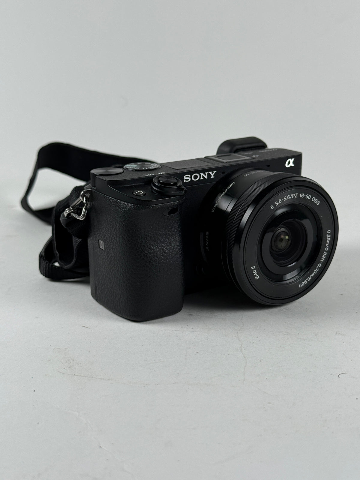 SONY A6300 ALPHA 6300 Digital Mirrorless Camera 24.2MP 16-50 Lens kit
