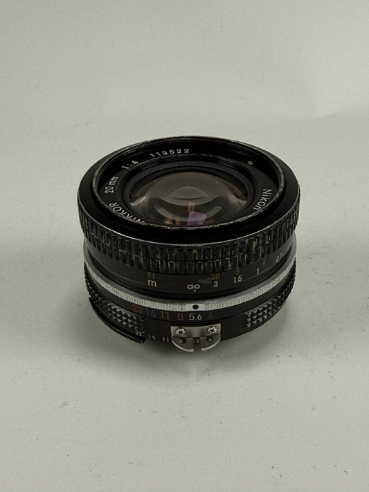 Nikon Nikkor 20mm F4 Ai Manual Focus Lens