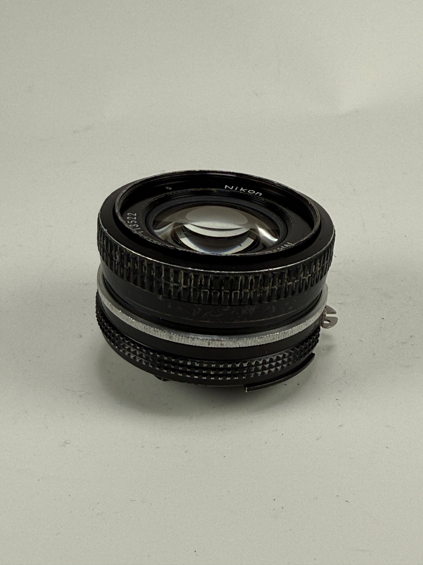 Nikon Nikkor 20mm F4 Ai Manual Focus Lens