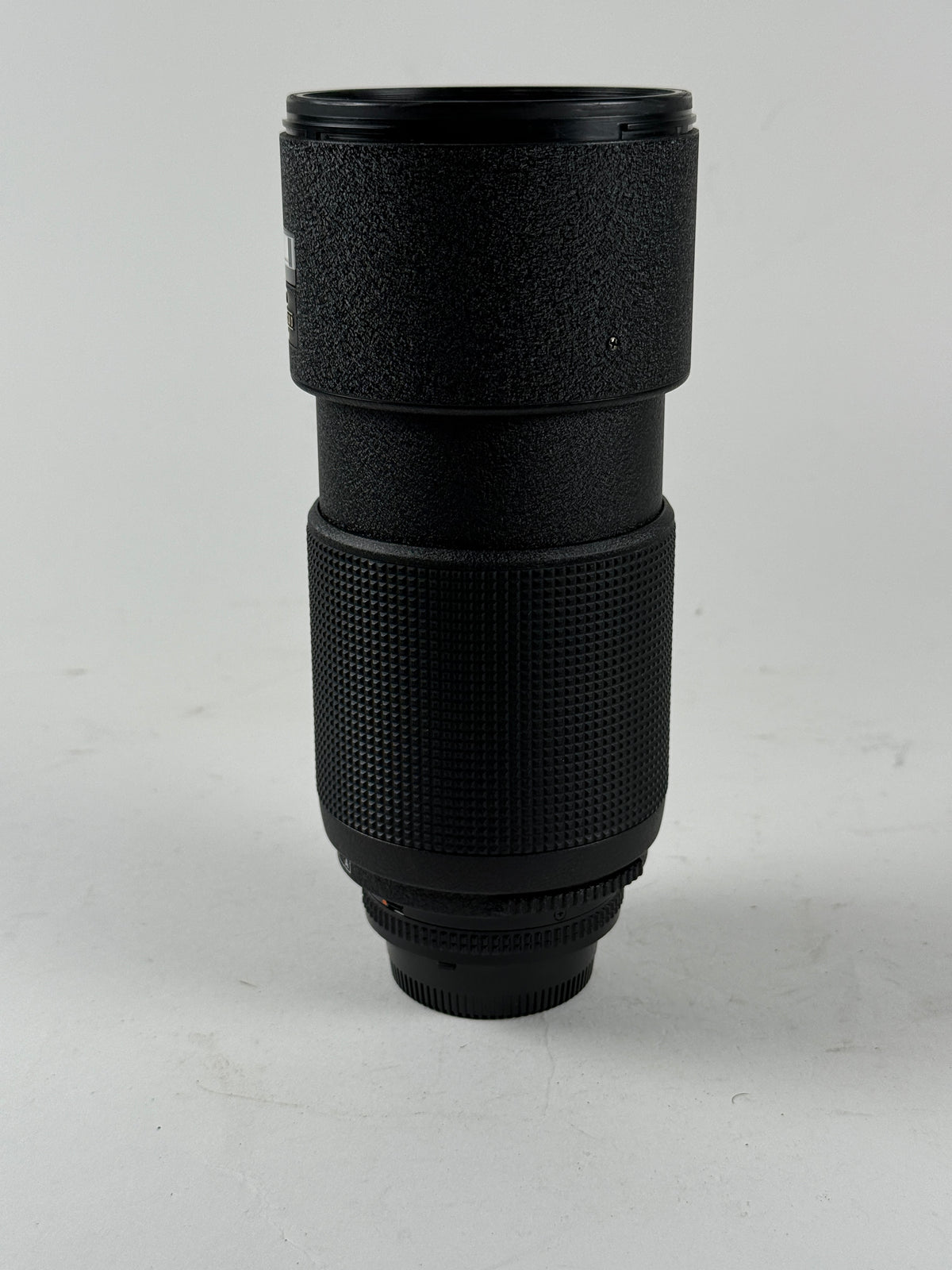 Nikon 80-200mm f2.8 AF D Nikkor lens (Copy)