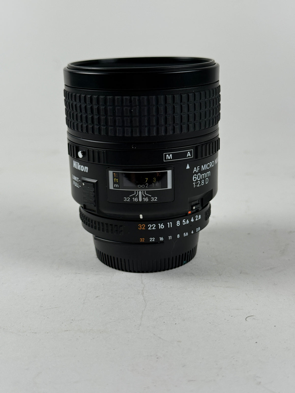 Nikon Nikkor AF 60mm f2.8 D micro macro lens