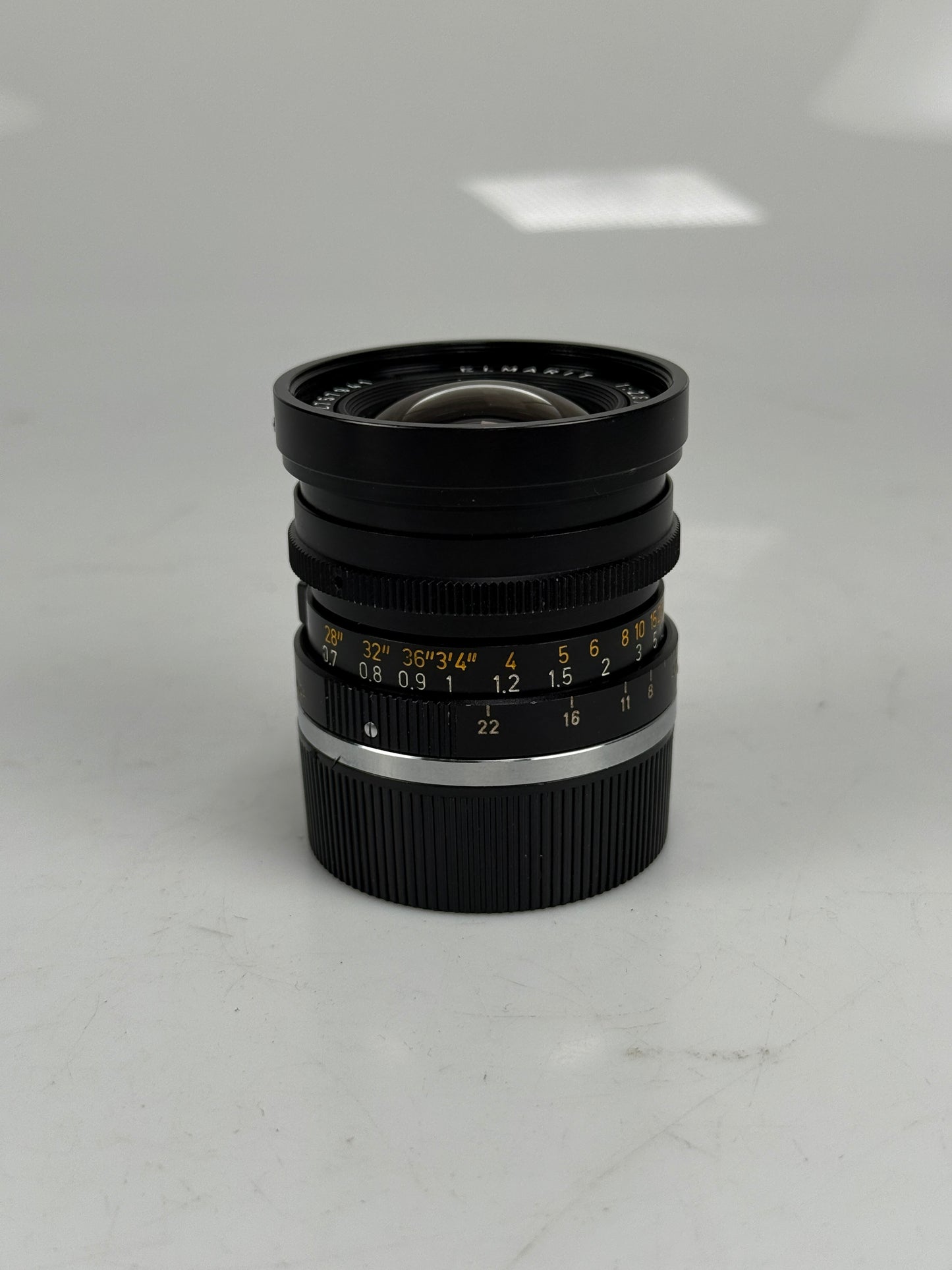 LEICA LEITZ ELMARIT-M 28mm f2.8 LENS II V2