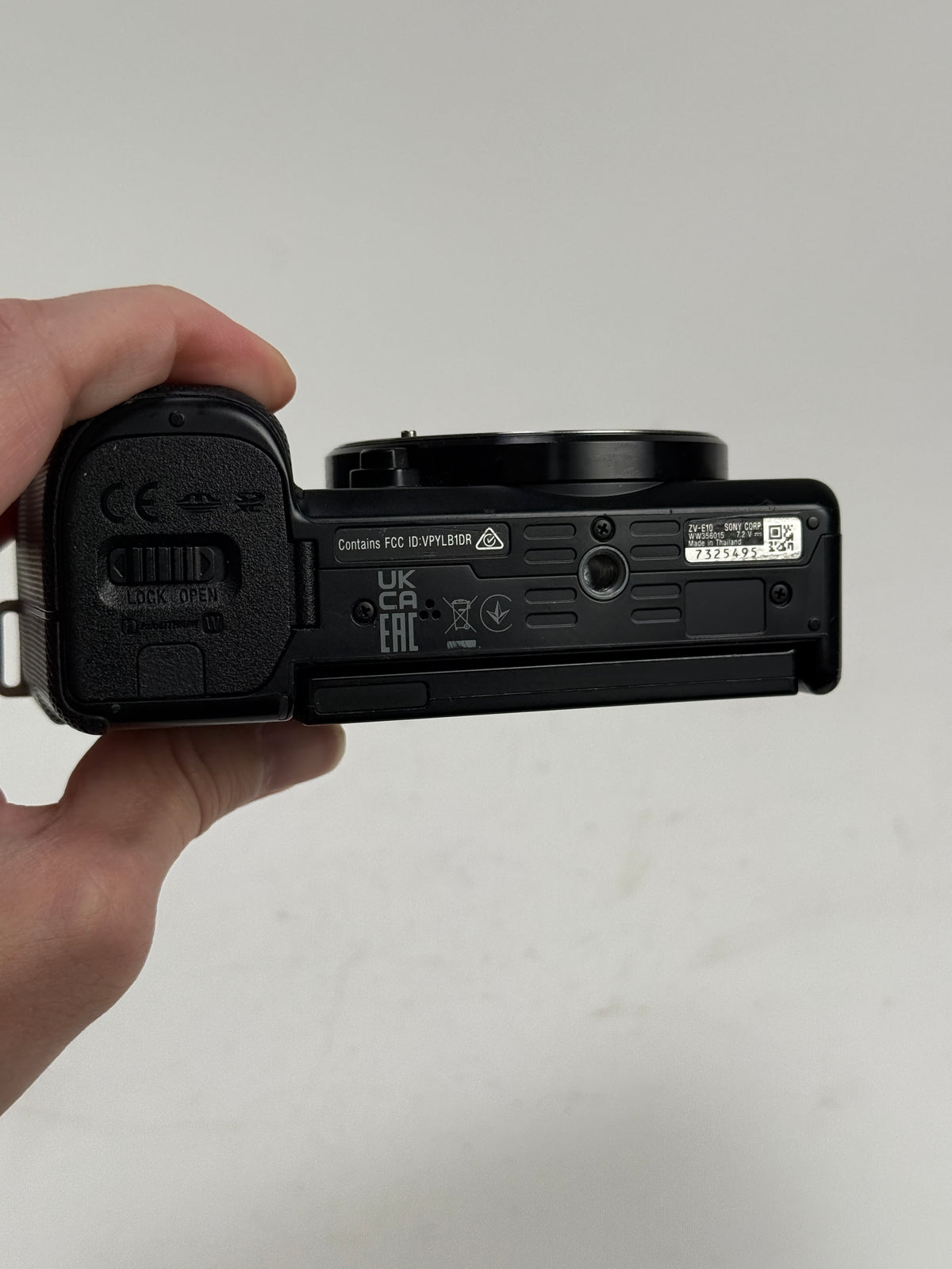 Sony ZV-E10 Mirrorless 24.2MP 4K Digital Camera Body - Black