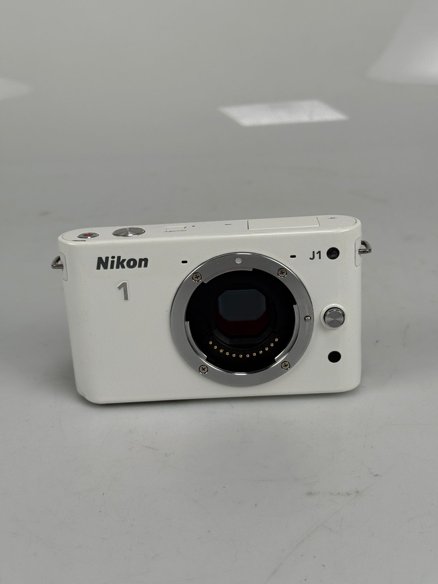 Nikon 1 J1 10.1MP Mirrorless SLR Camera Body White