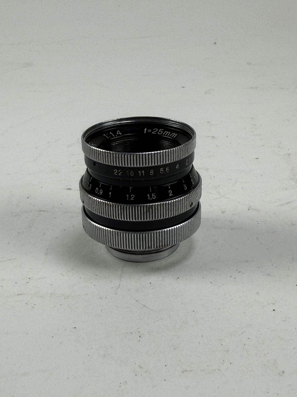 Kern Switar 25mm f1.4 AR Lens Bolex C mount H16