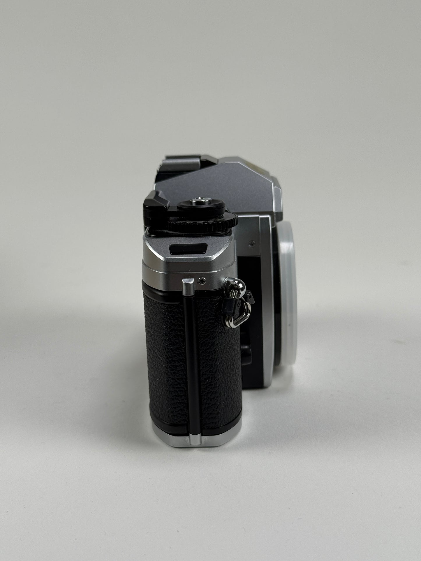 Mint in Box Nikon FG-20 Silver Chrome SLR 35mm Film Camera Body