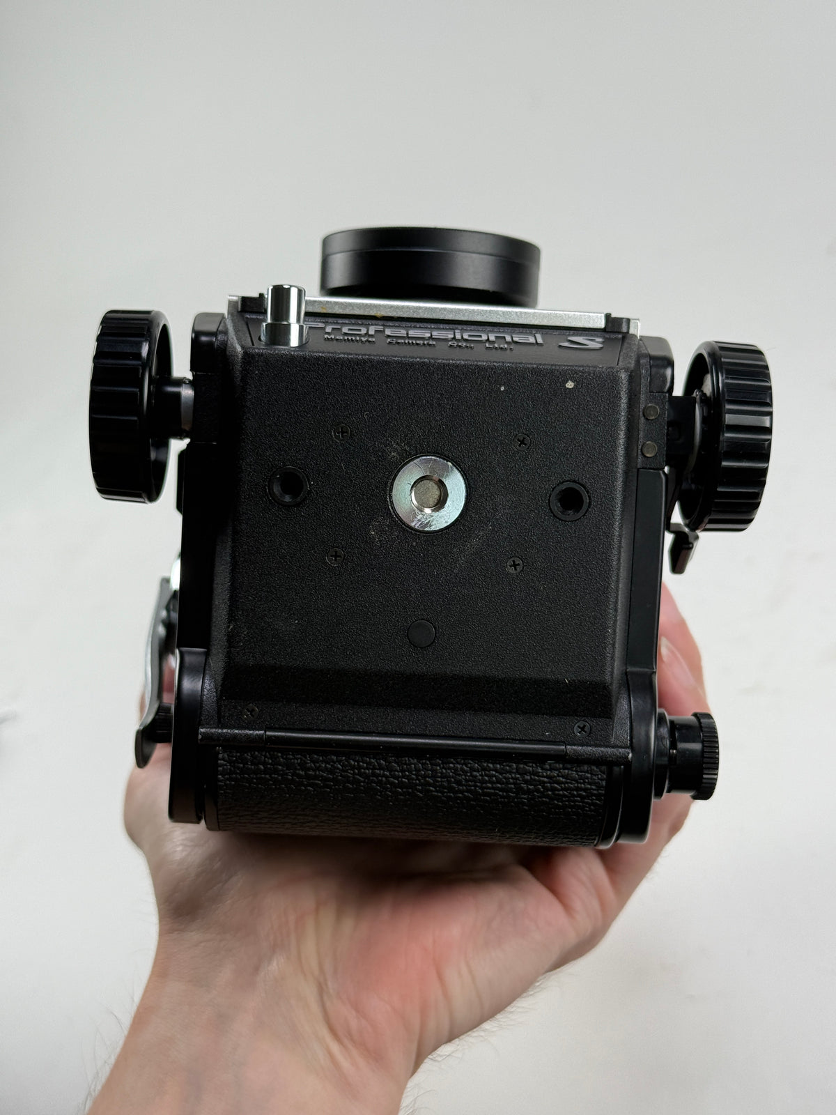 Mamiya C330 S Pro TLR medium format Film camera kit 105mm f3.5 DS blue dot lens