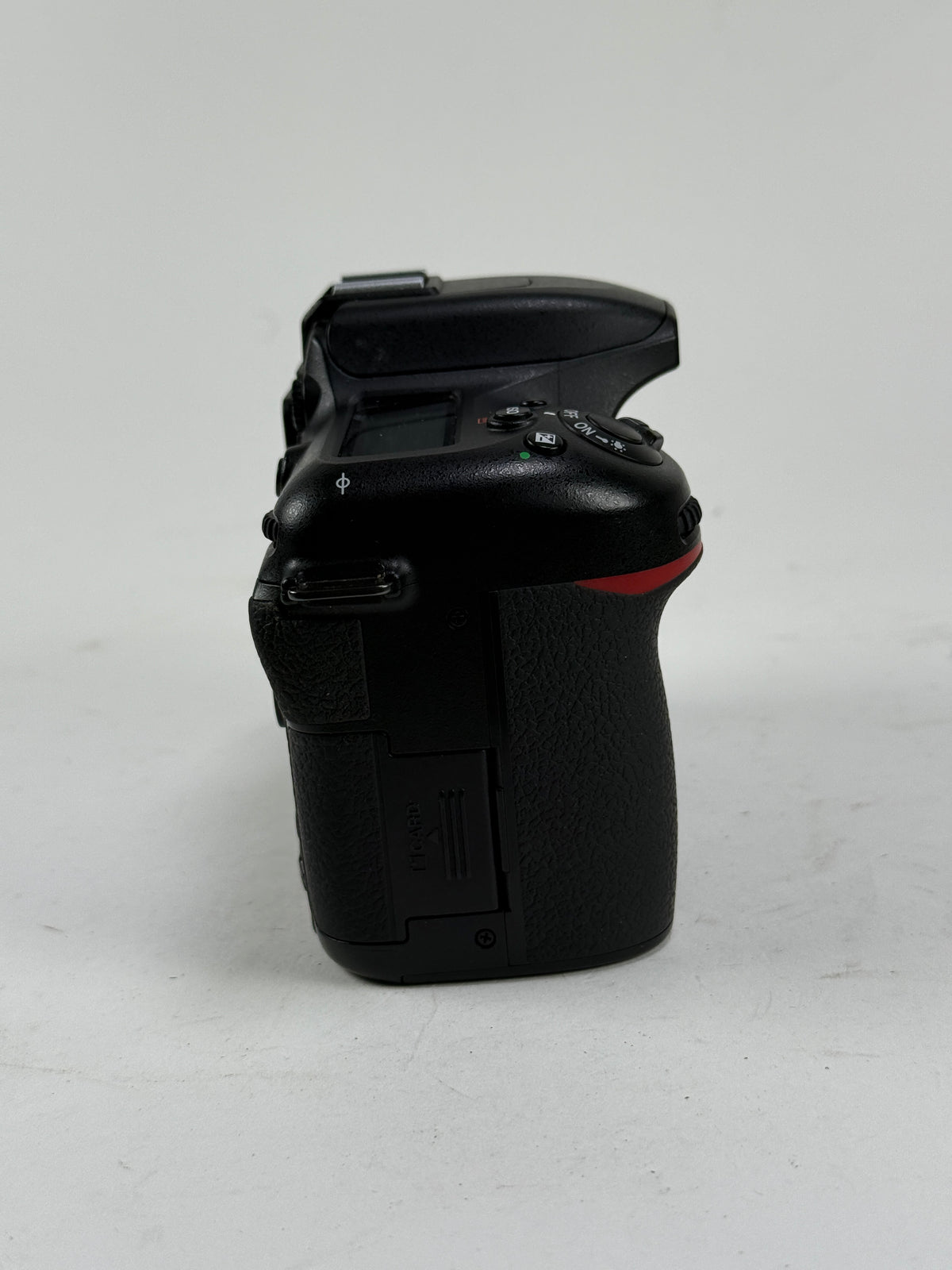 Nikon D7500 20.9MP Digital SLR Camera Body