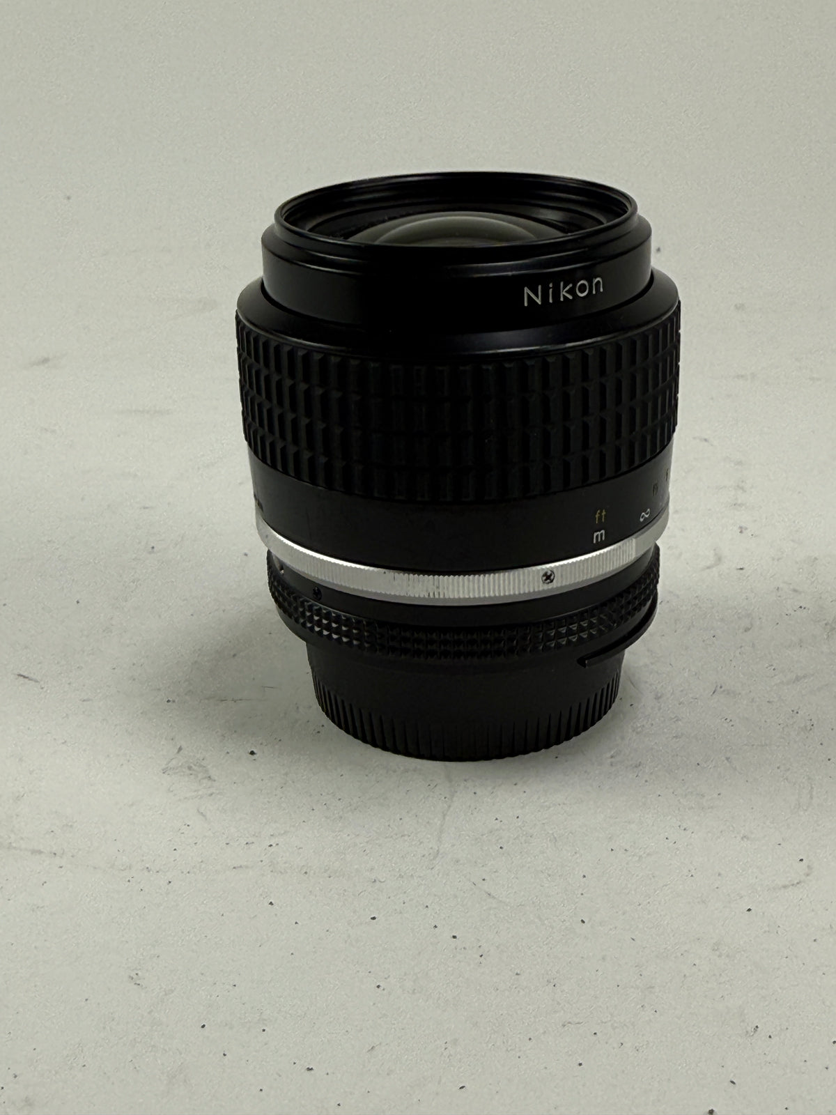 Nikon Nikkor Ais 35mm f1.4 Lens Prime SLR