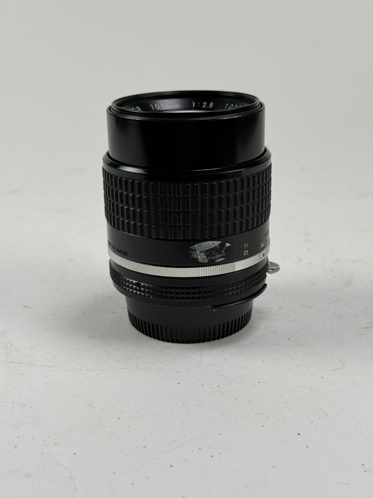 Nikon Nikkor 105mm f2.5 Ais Prime Manual Focus Portrait Lens