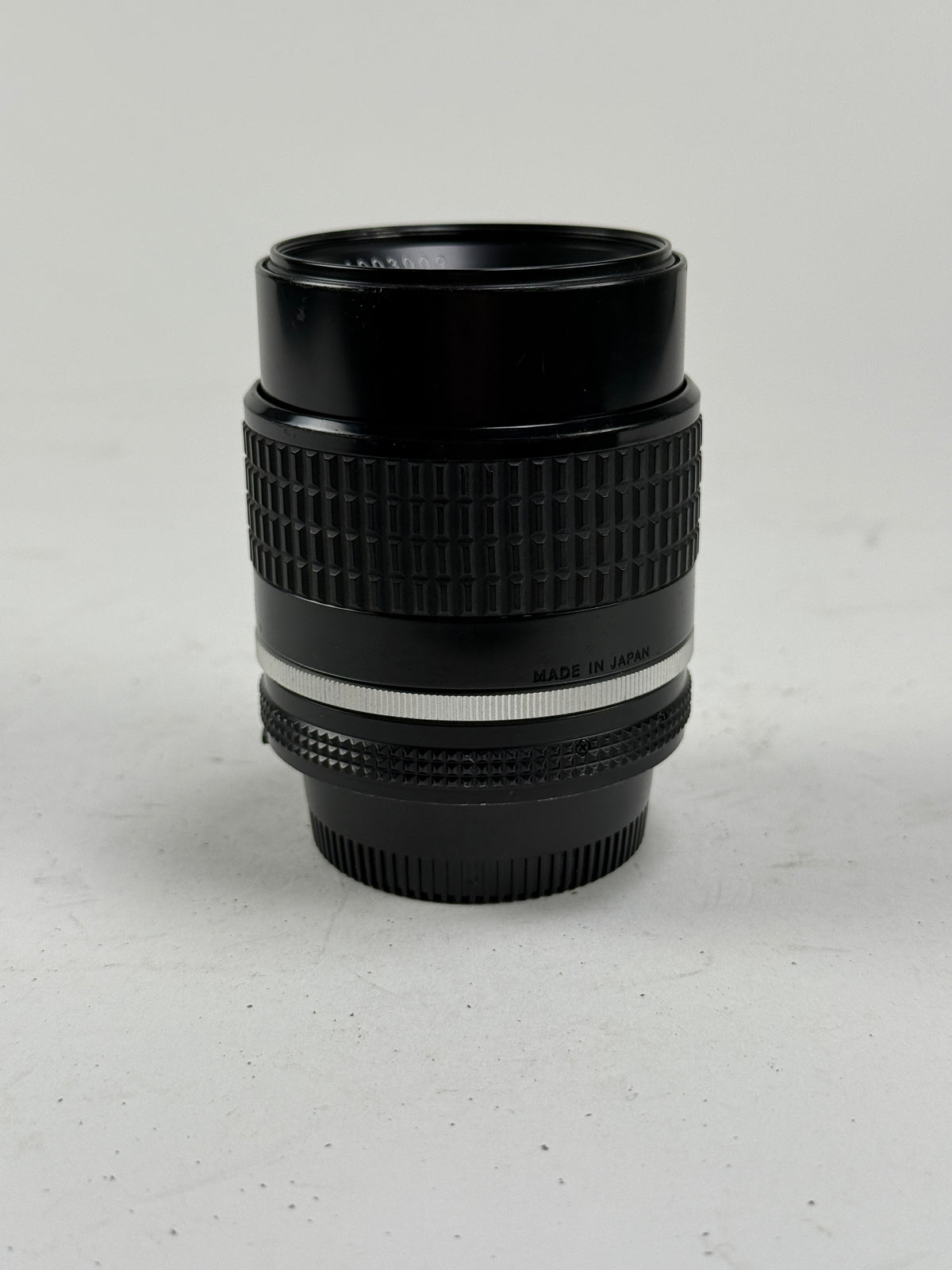 Nikon Nikkor 105mm f2.5 Ais Prime Manual Focus Portrait Lens