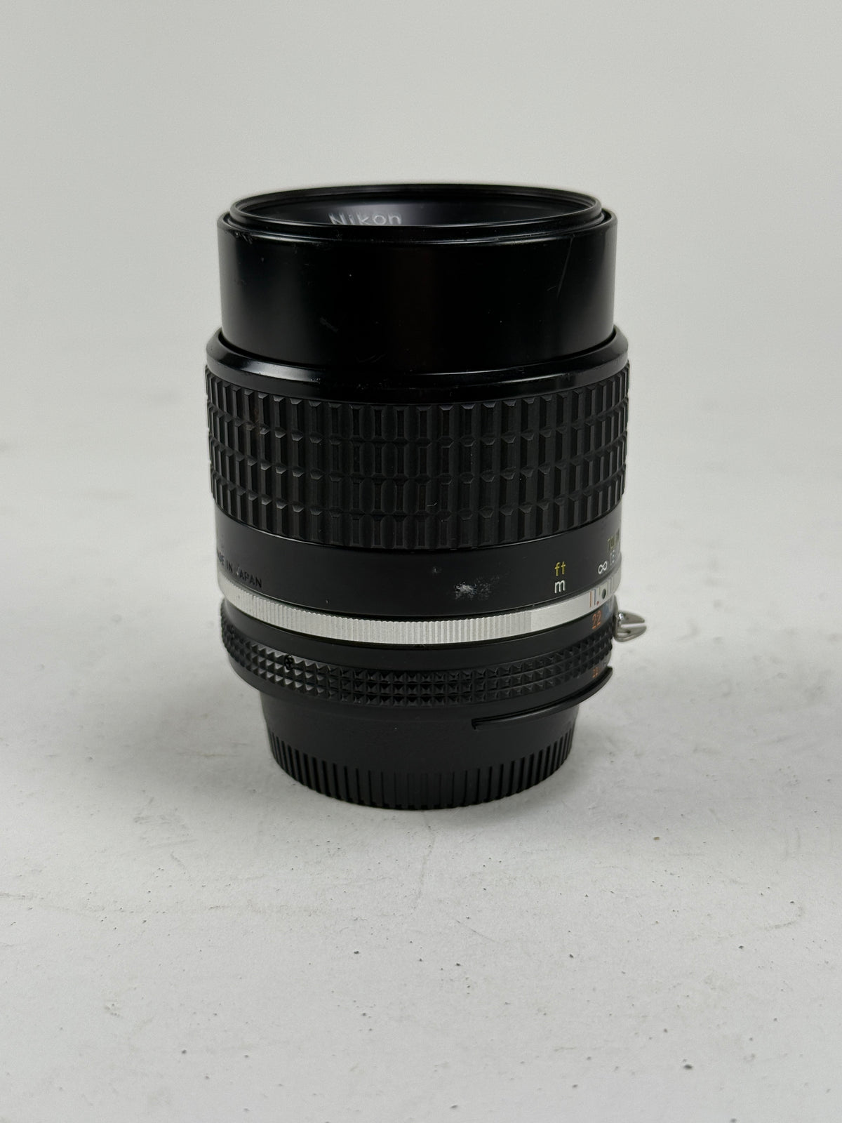 Nikon Nikkor 105mm f2.5 Ais Prime Manual Focus Portrait Lens