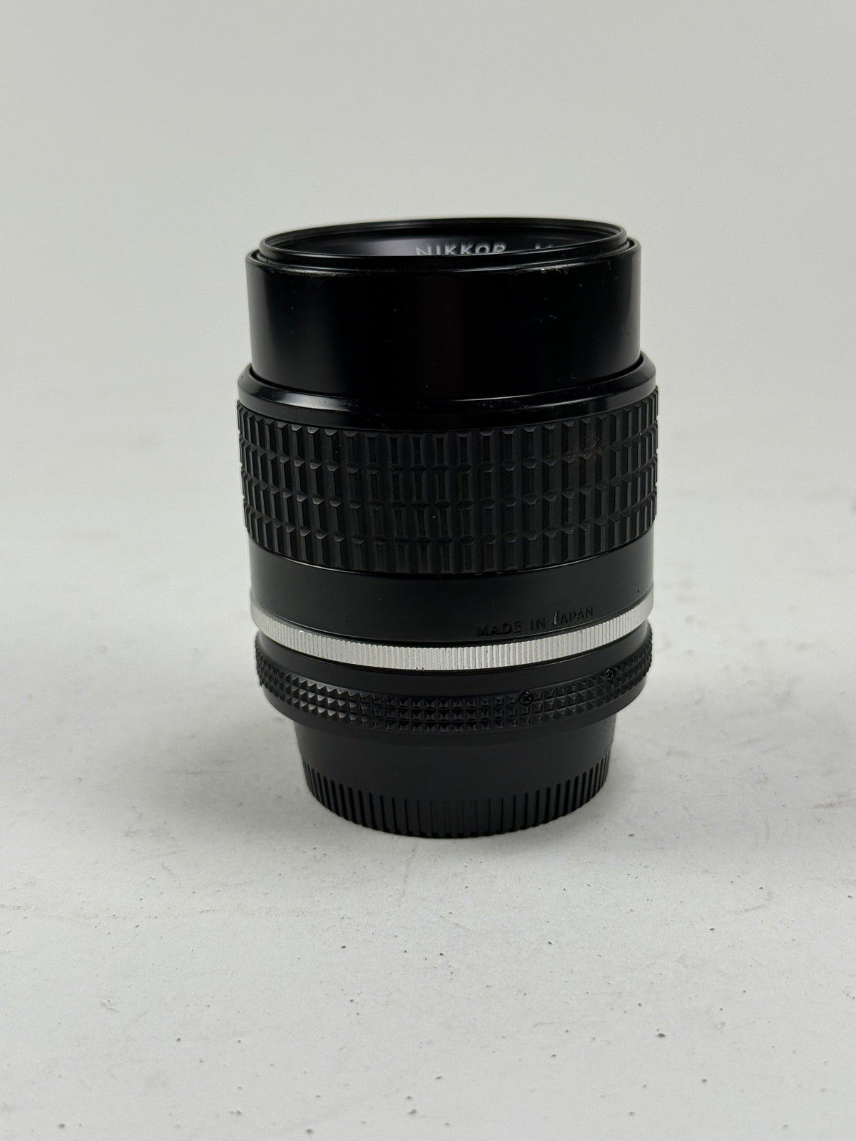 Nikon Nikkor 105mm f2.5 Ais Prime Manual Focus Portrait Lens