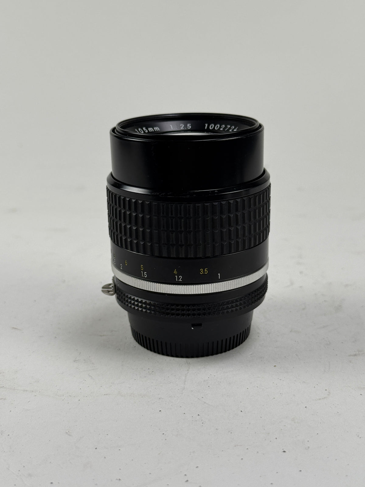 Nikon Nikkor 105mm f2.5 Ais Prime Manual Focus Portrait Lens
