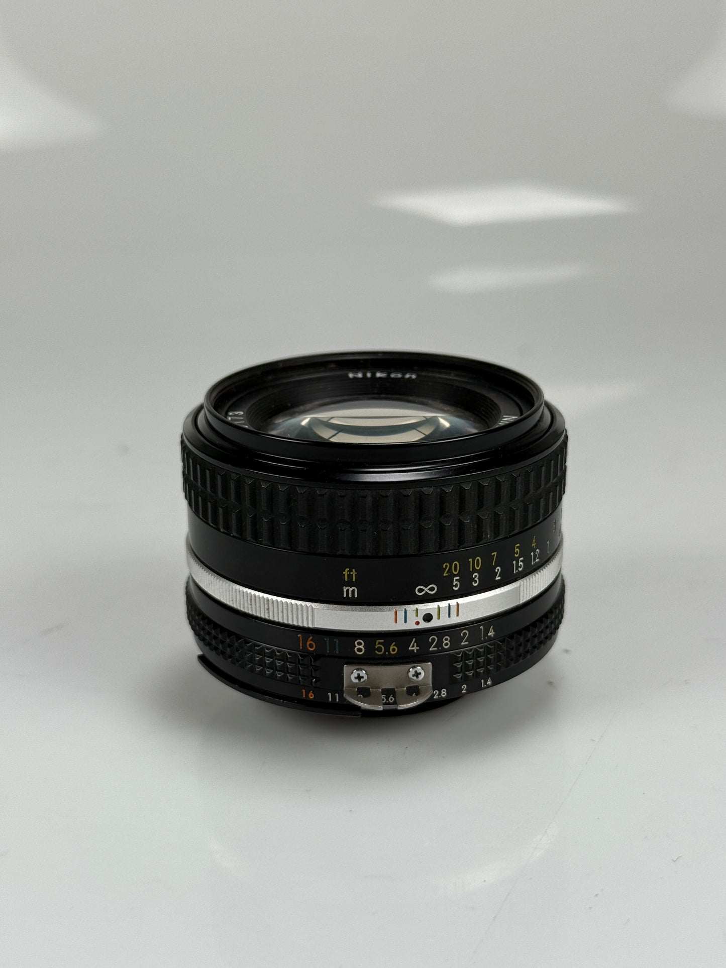 Nikon Nikkor Ais 50mm f/1.4 Lens Prime SLR