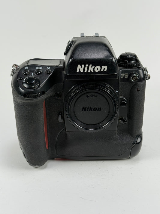 Nikon F5 AF SLR Film Camera Body Heinz Kluetmeier Estate