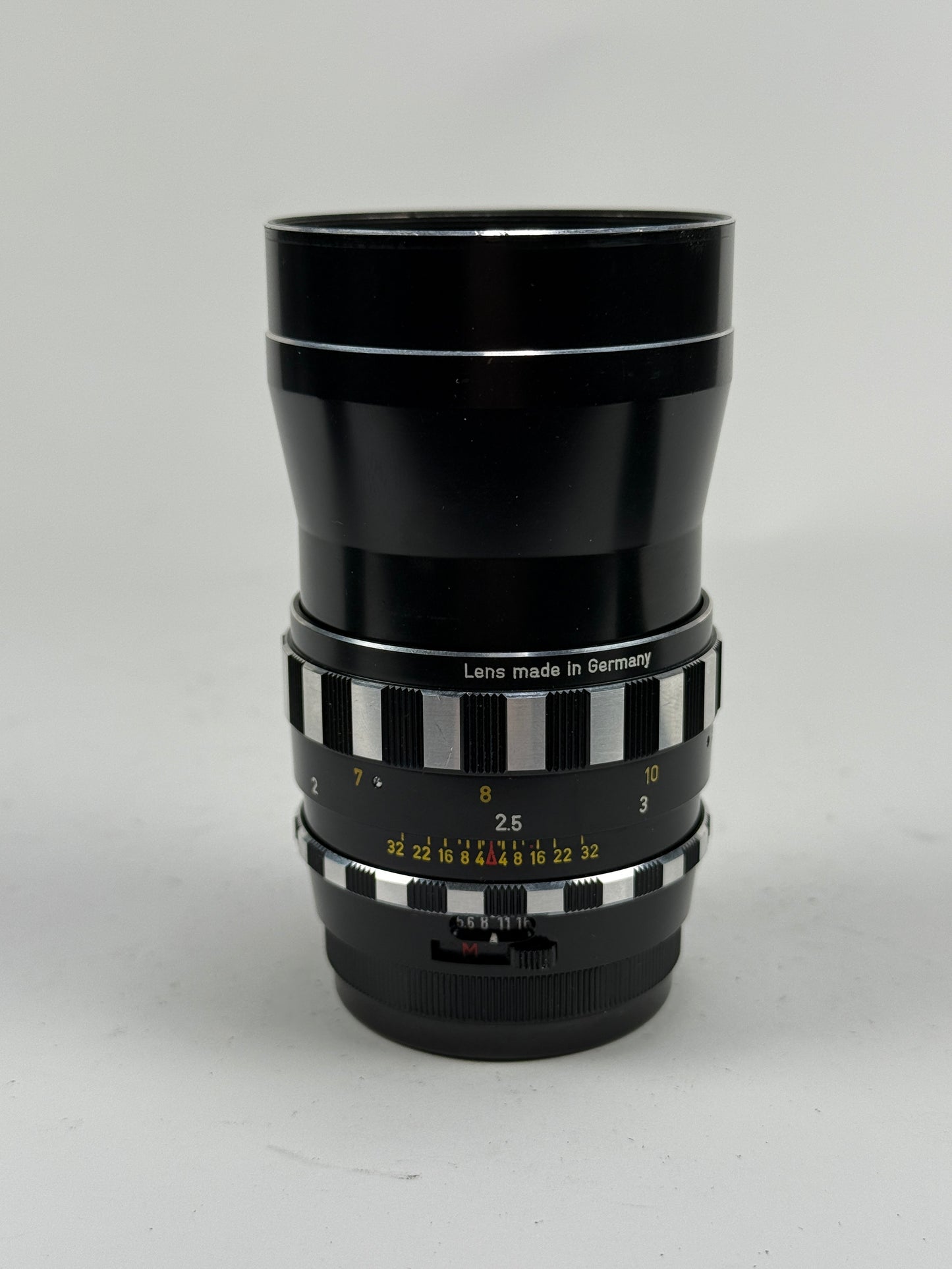 Steinheil Munchen Lens Auto-D-Tele-Quinar 135mm f2.8 for M42 Mount