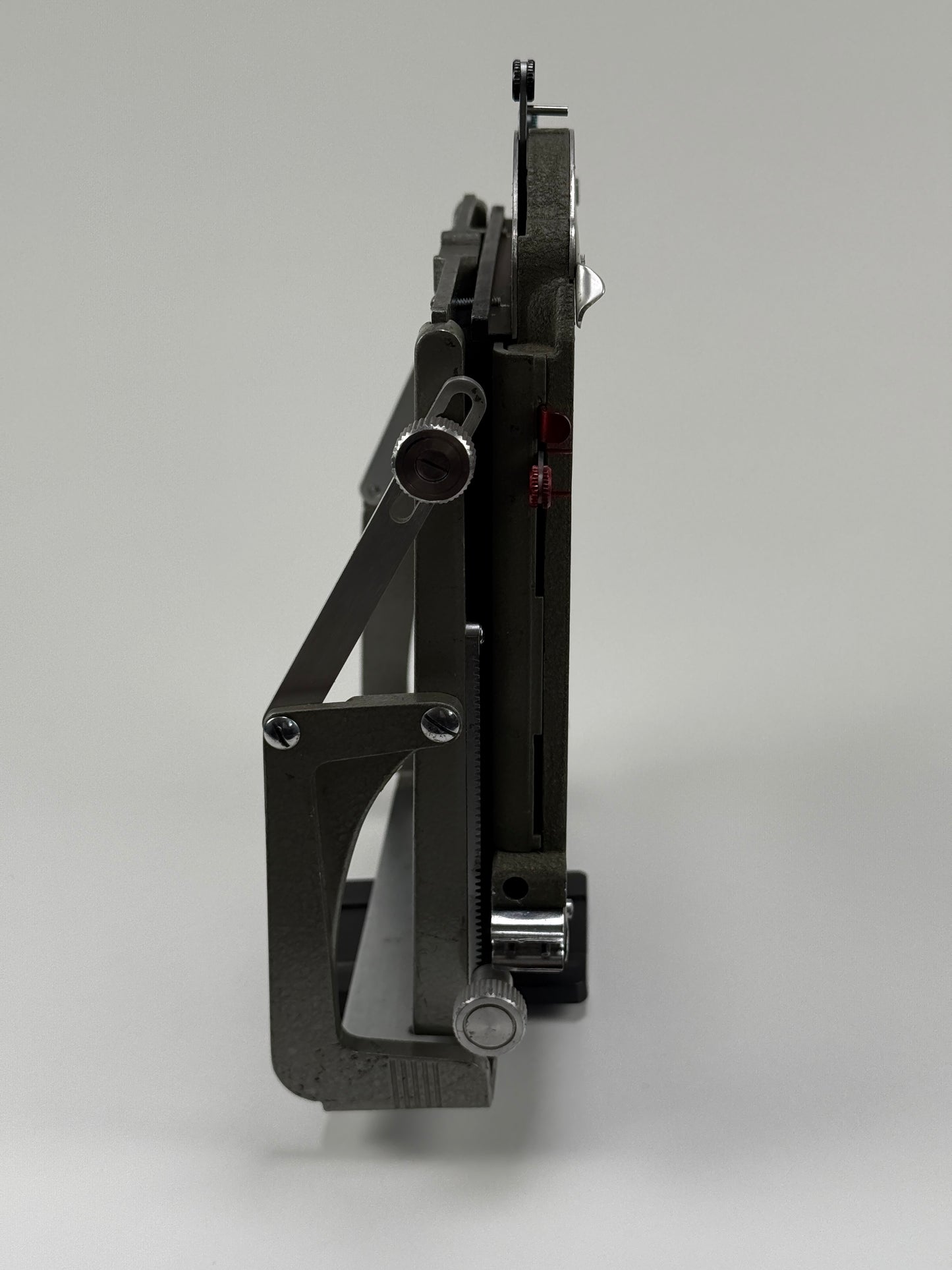 Sinar DB Large format Camera  Shutter