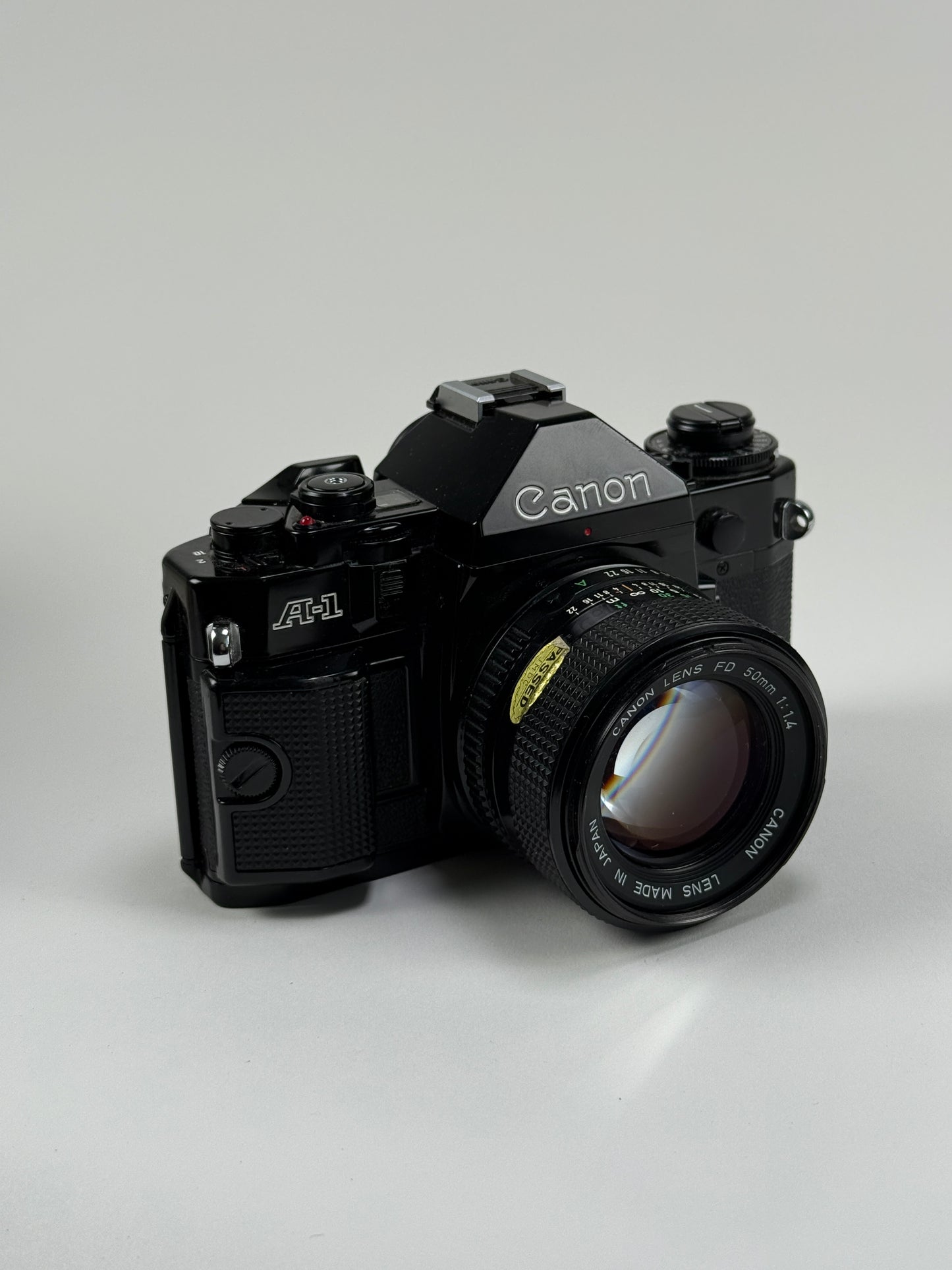 Canon A-1 A1 35mm SLR Film Camera Body Black with 50mm f1.4 FD Kit