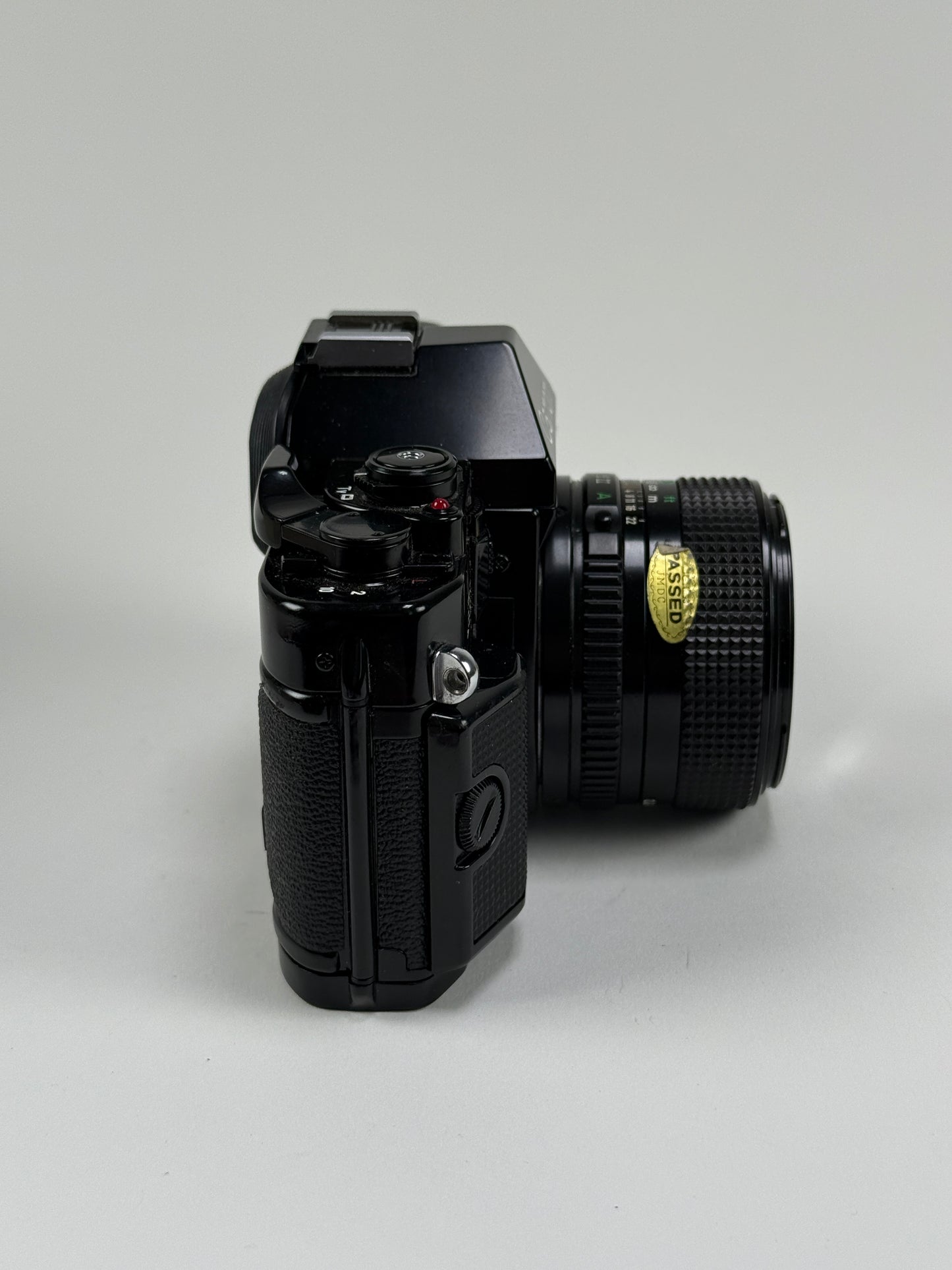 Canon A-1 A1 35mm SLR Film Camera Body Black with 50mm f1.4 FD Kit