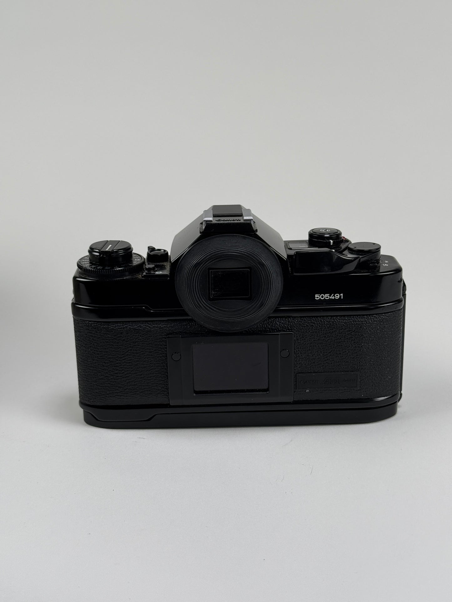 Canon A-1 A1 35mm SLR Film Camera Body Black with 50mm f1.4 FD Kit