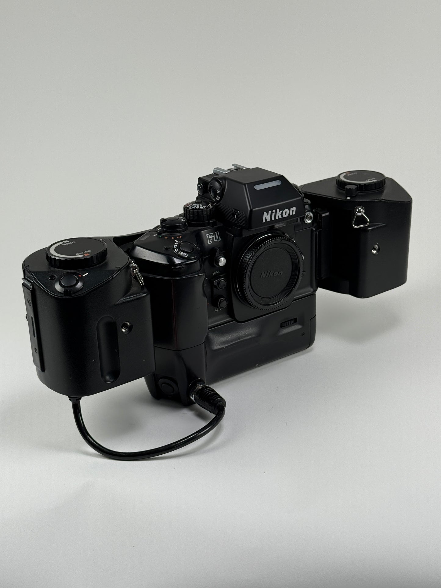 Nikon F4 Body with MF-24 250 Exposure Film Magazine Back Holder - Heinz Kluetmeier