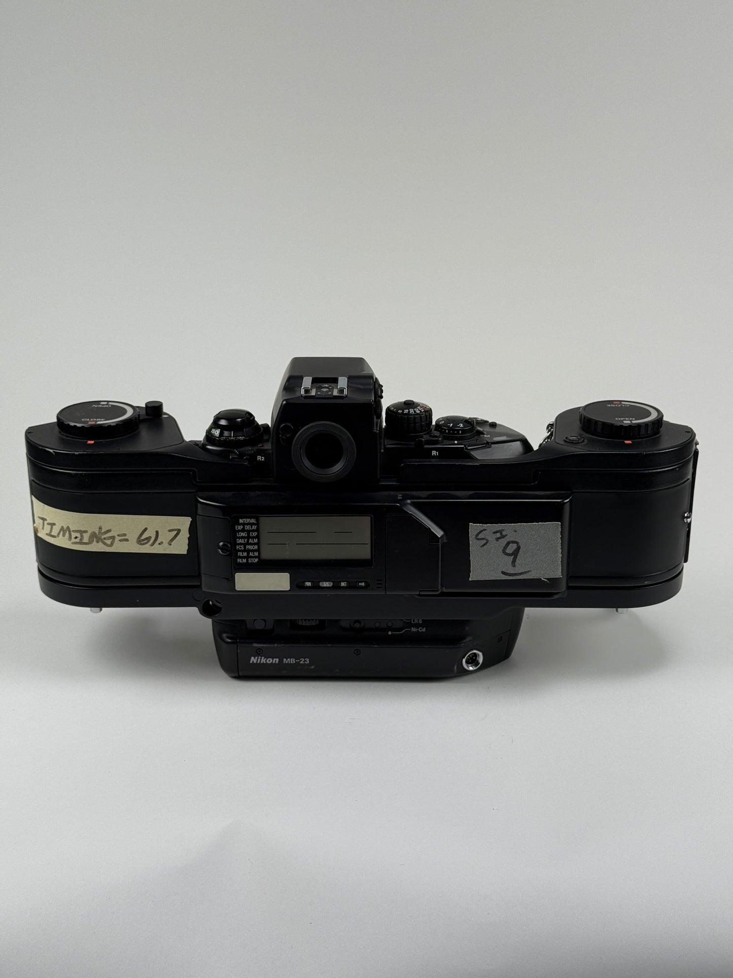 Nikon F4 Body with MF-24 250 Exposure Film Magazine Back Holder - Heinz Kluetmeier
