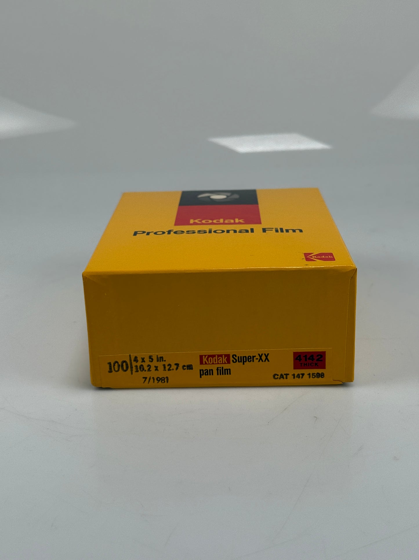 Expired 4x5 KODAK 4142 Super-XX Pan Large Format Film 100 Sheets 1981