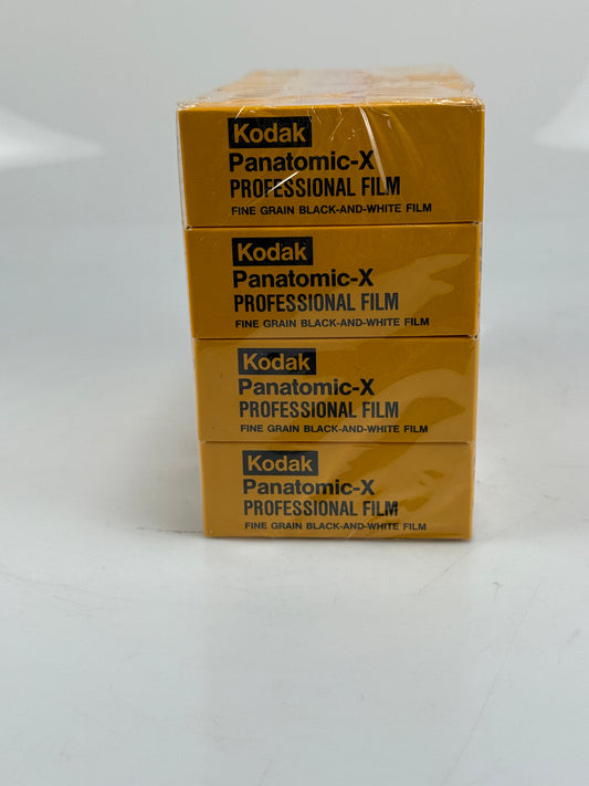 Kodak Panatomic-X  ASA 32, 120, FXP120, B&W film