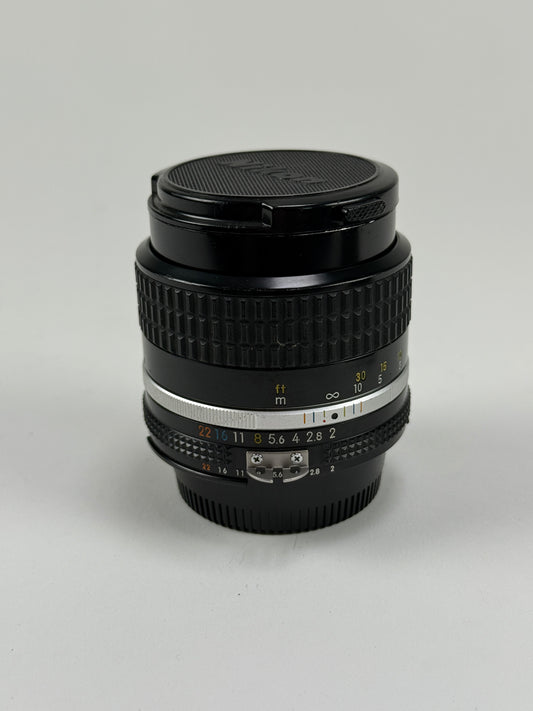 NIKON AIS NIKKOR 85mm f2 Portrait MF Prime Camera Lens - Heinz Kluetmeier