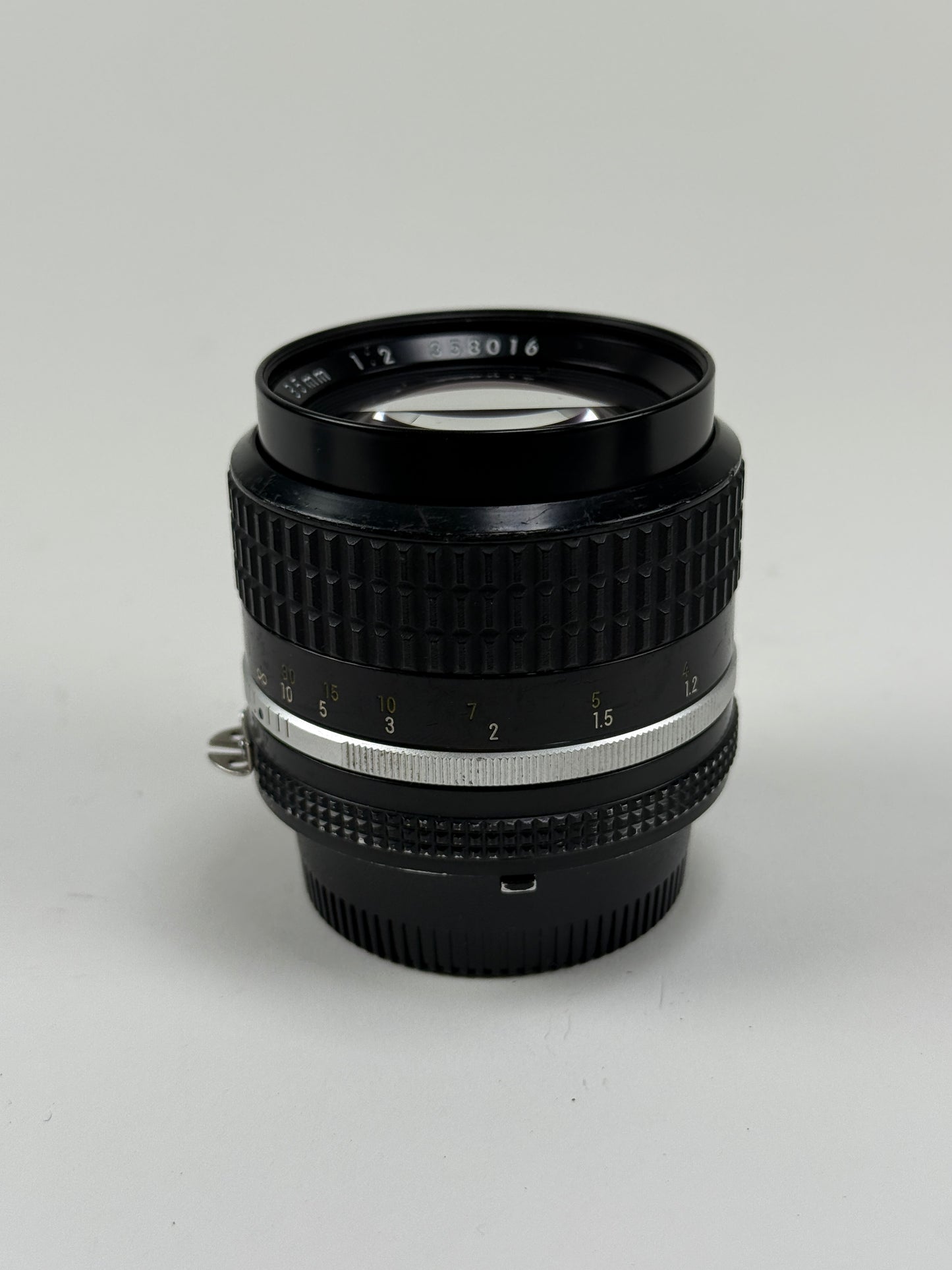 NIKON AIS NIKKOR 85mm f2 Portrait MF Prime Camera Lens - Heinz Kluetmeier