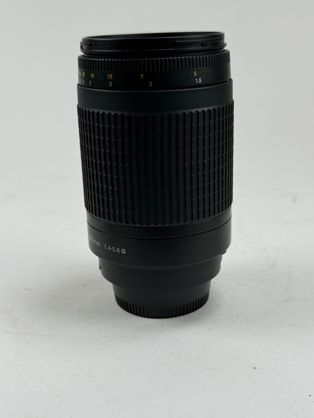Nikon AF NIKKOR 70-300mm f4-5.6 G Lens