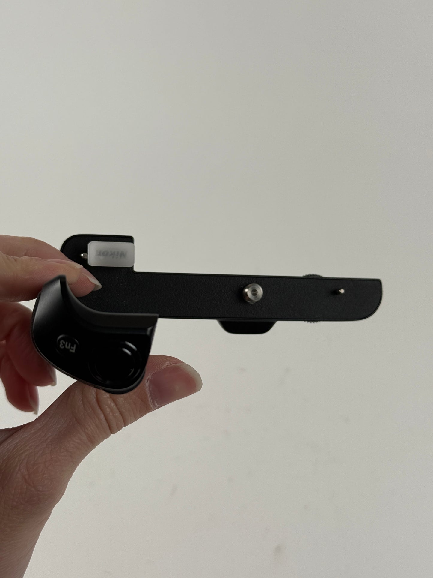 Nikon Grip GR-N1010 for Nikon 1 V3 Mirrorless Camera