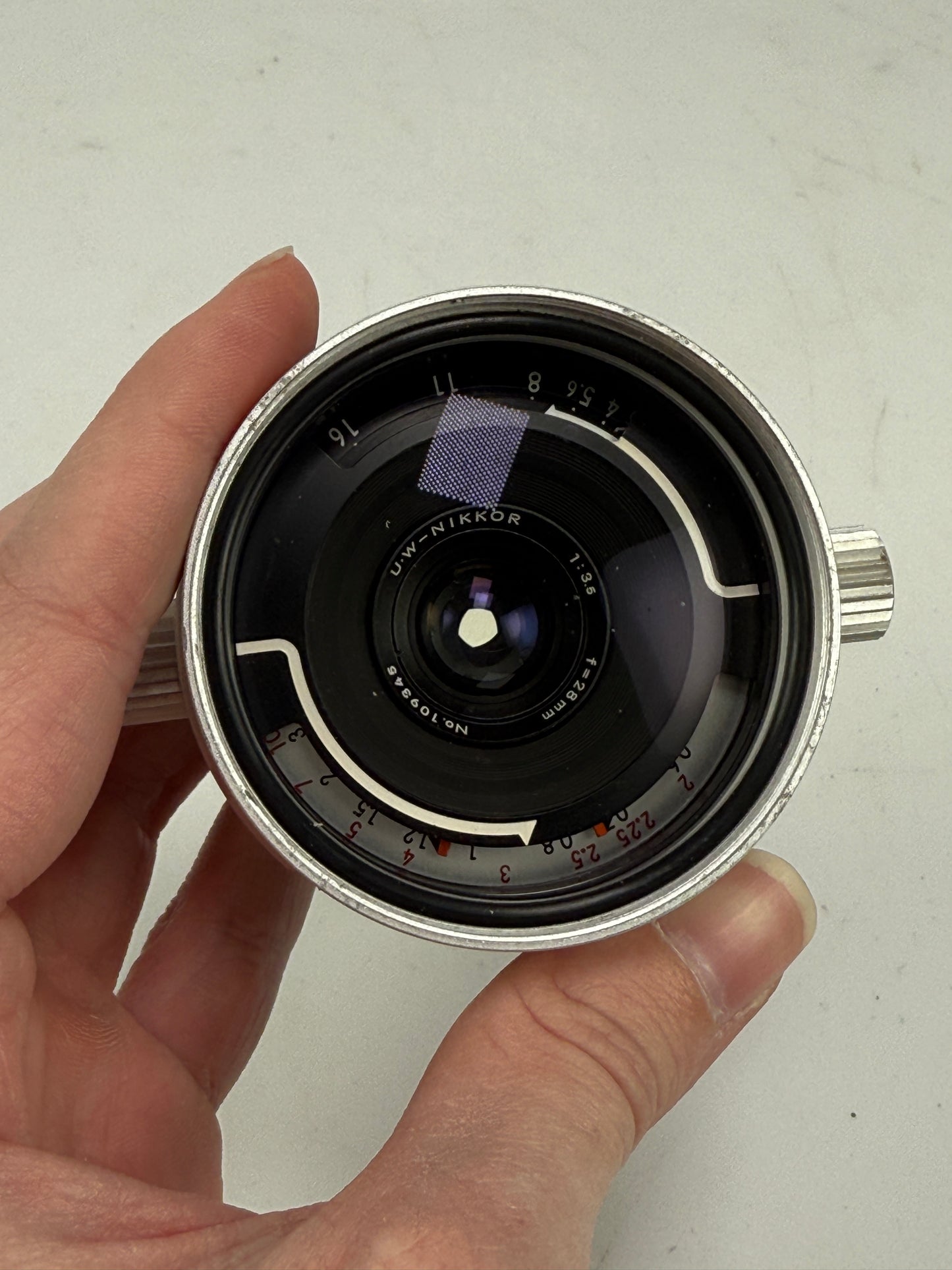 Nikon Nikkor 28mm 3.5 Nikonos Lens