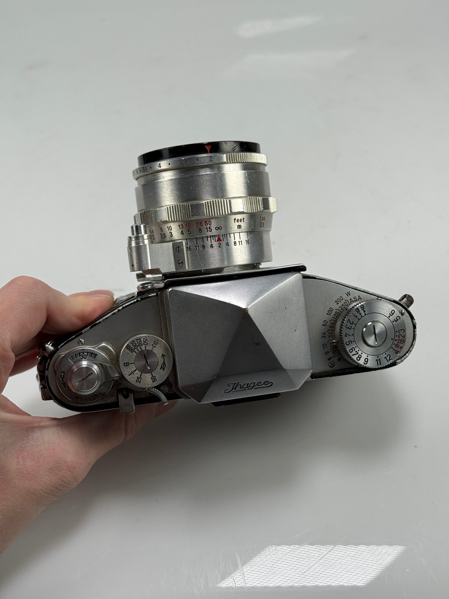 Exakta film camera w/ Carl Zeiss Jena Biotar 58mm F2 Lens