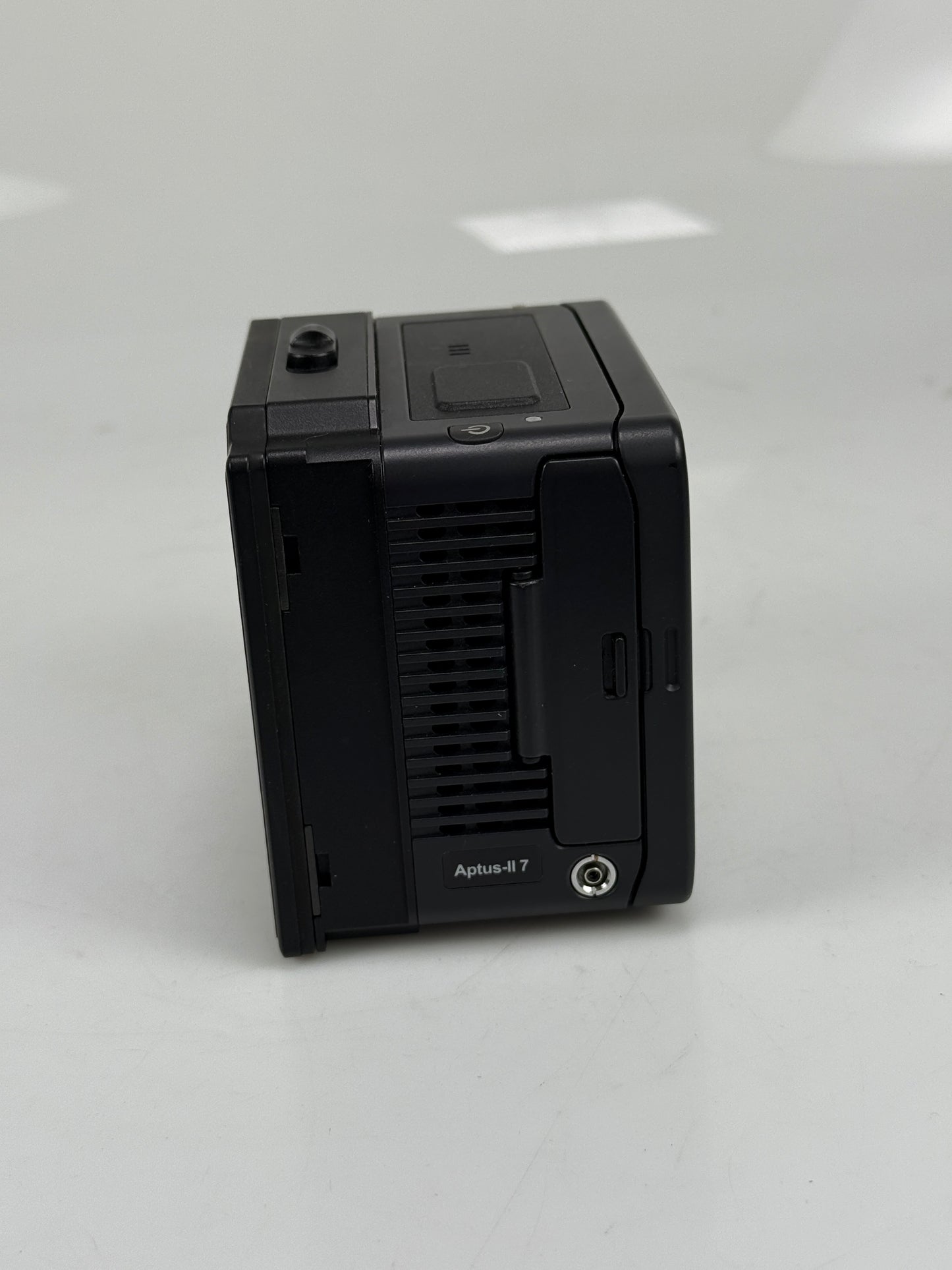 Leaf Aptus II 7 Hasselblad V Mount Digital Back RARE
